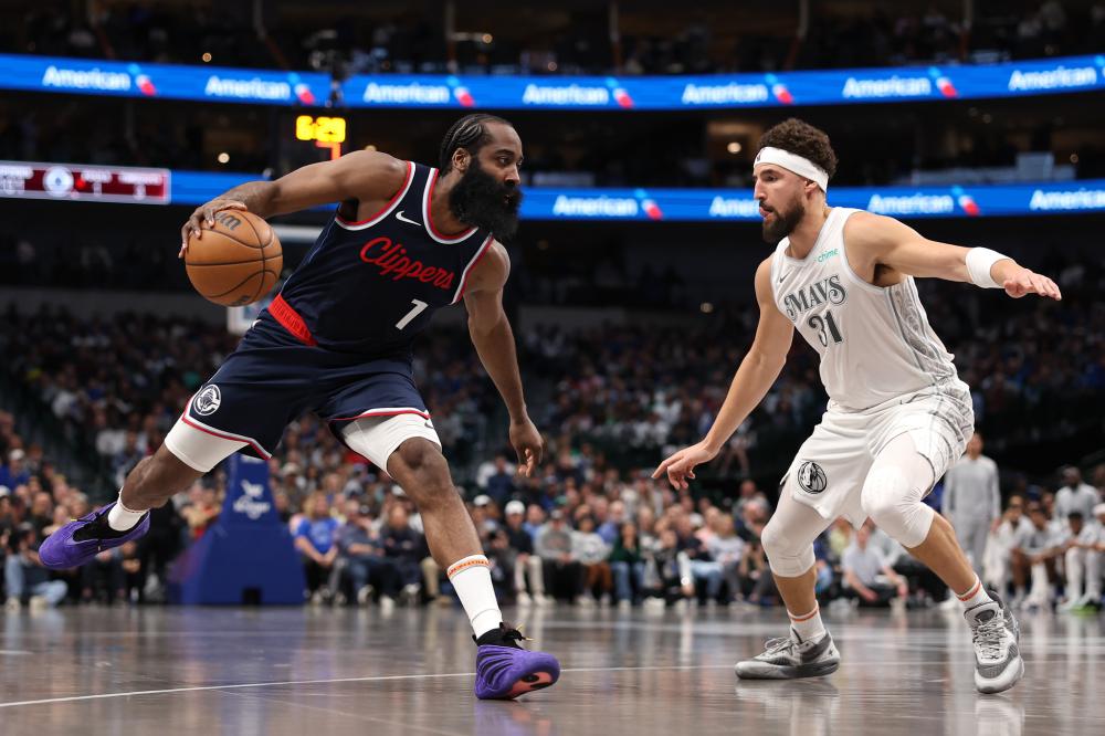 有观众挥手 有观众挥手