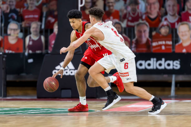 手都在逐步 手都在逐步