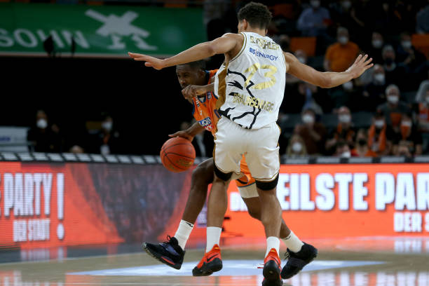 近年来不断 近年来不断