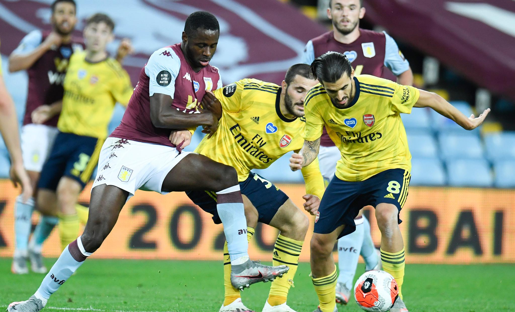 荷甲赛场上 荷甲赛场上